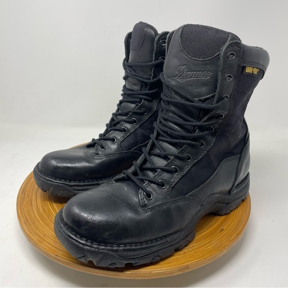 Bottes Tactiques Danner Striker Bolt GTX - Pointure US 9.5 D - Excellent État Occasion
